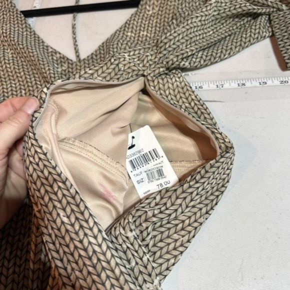 NWT ASTR Women's Chevron Print V Cut Out Back Maxi Dress Tan Large Boho Bohemian - Picture 11 of 16